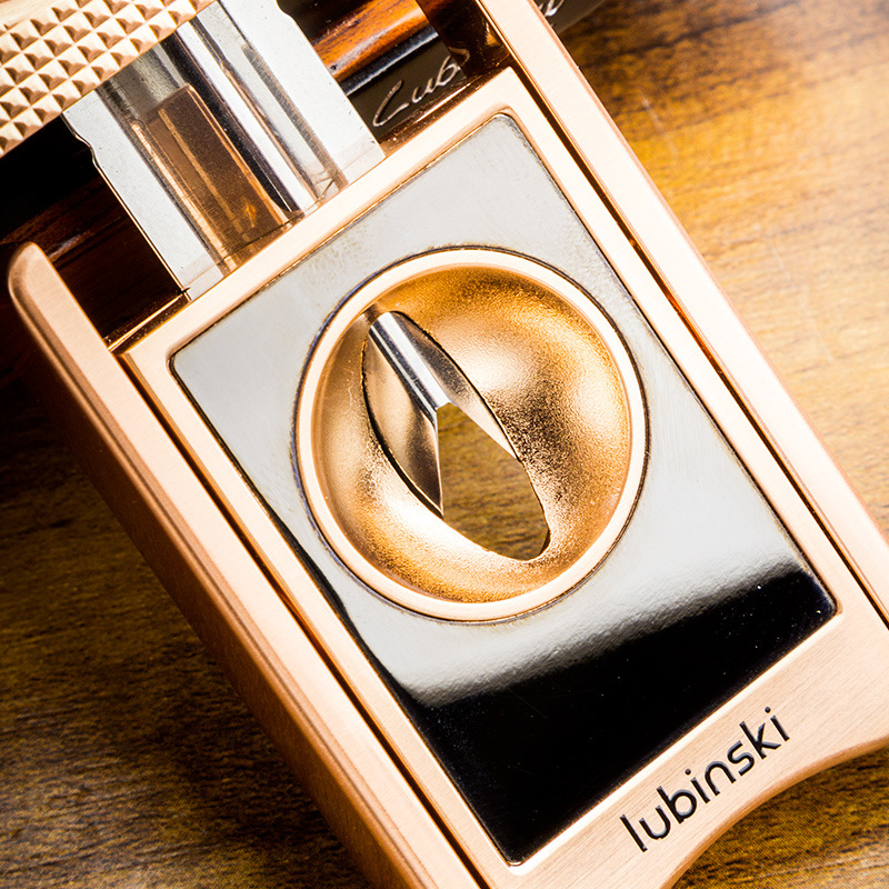 LUBINSKI-V-Shaped Cigar Clip,  - Premium Cigar Case recension och pris